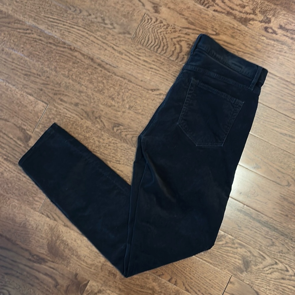 Black Loft velour skinny pants. Maybe worn once so great condition. 27 petite